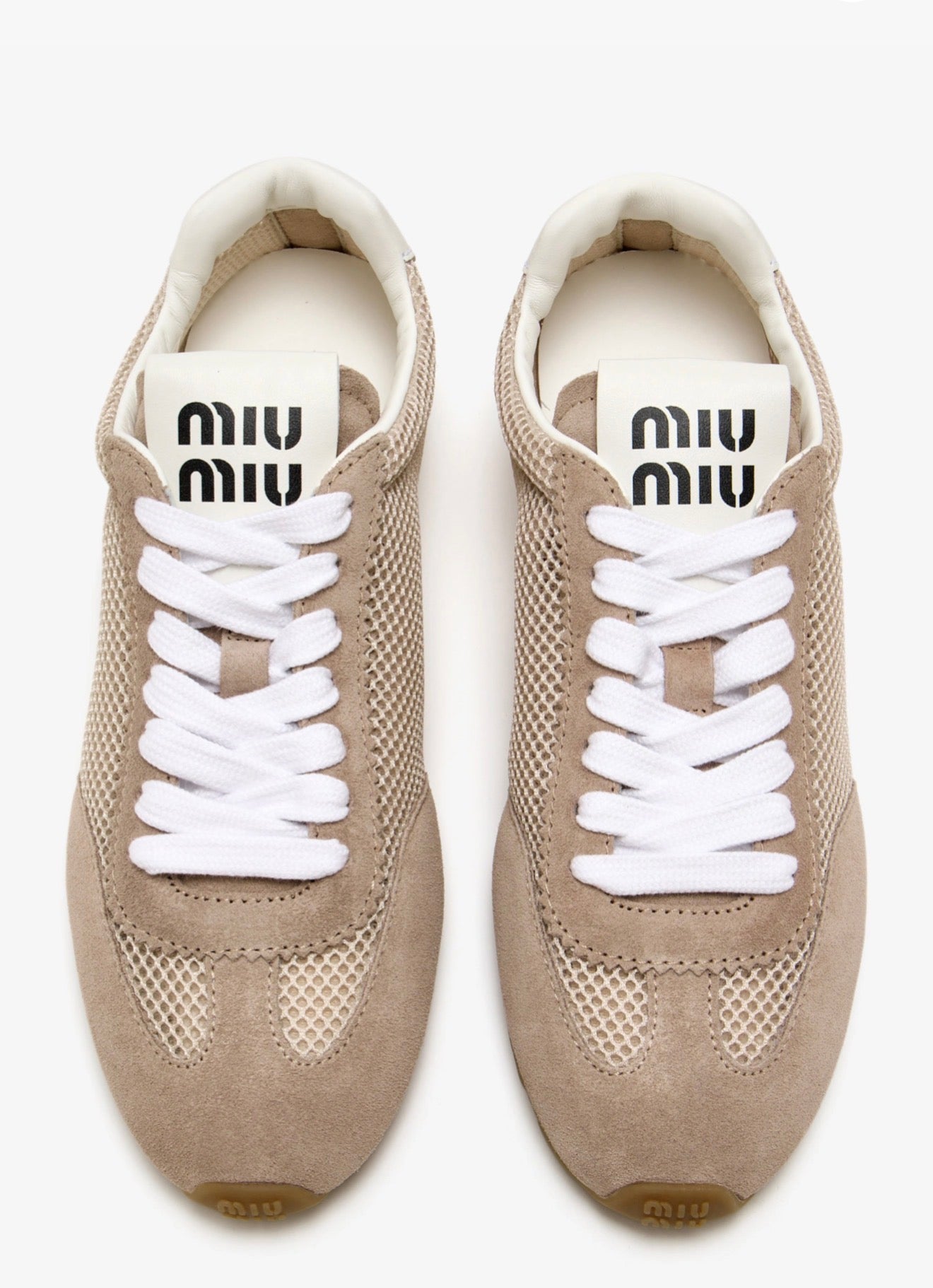 Sneakers in mesh e camoscio con motivo a piume