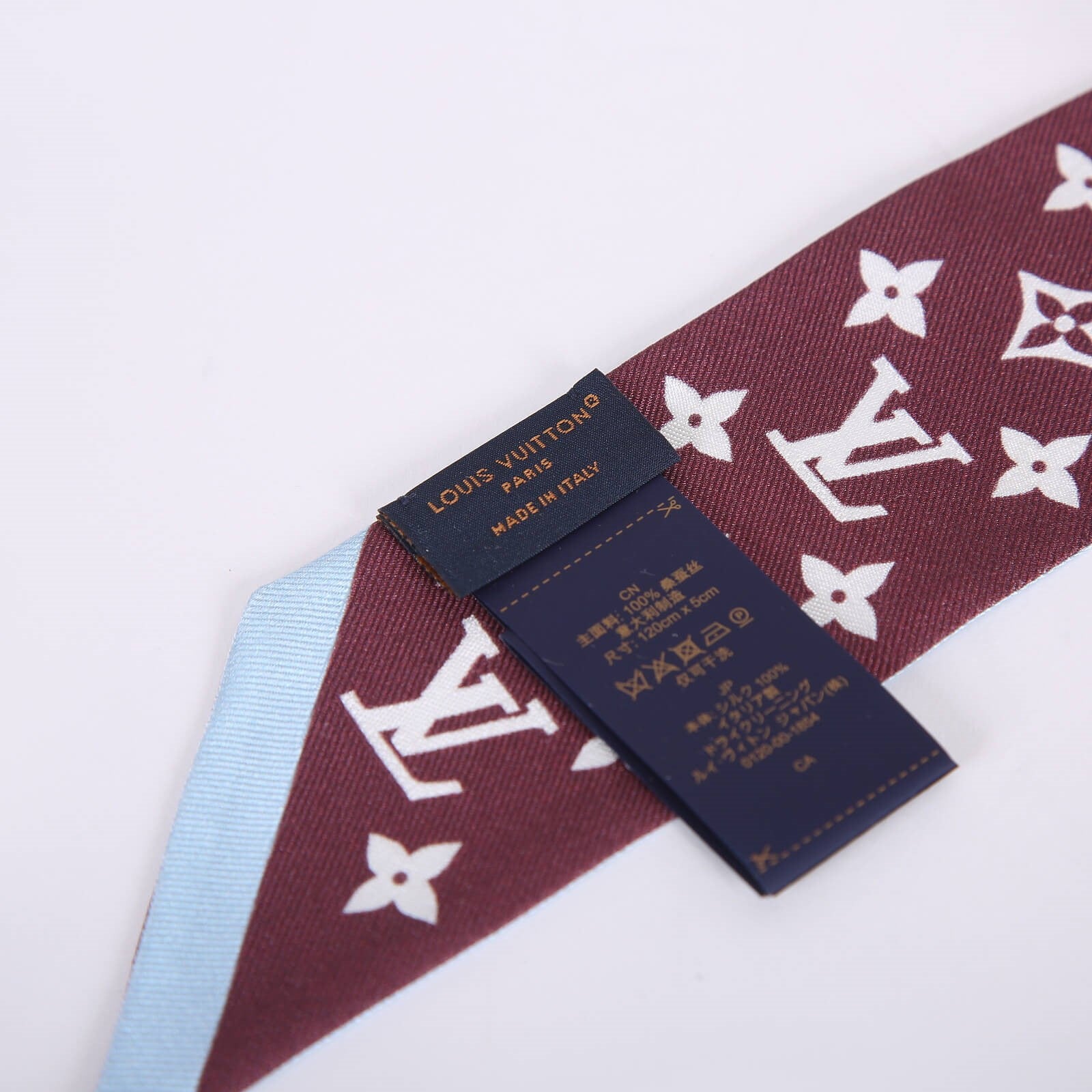 Twill Louis Vuitton