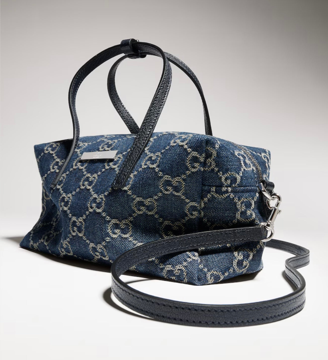 Mini Gucci Boston con placca Gucci