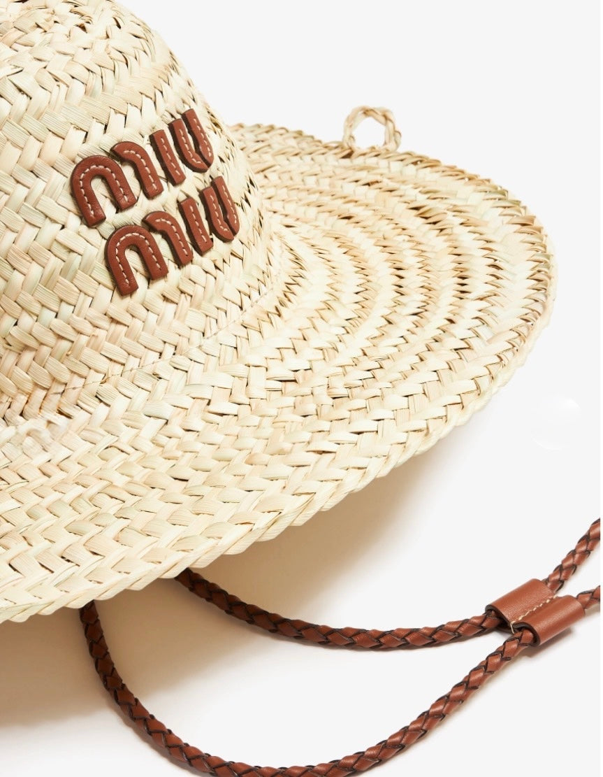 MIU MIU
Palmetto Hat In Beige/cognac