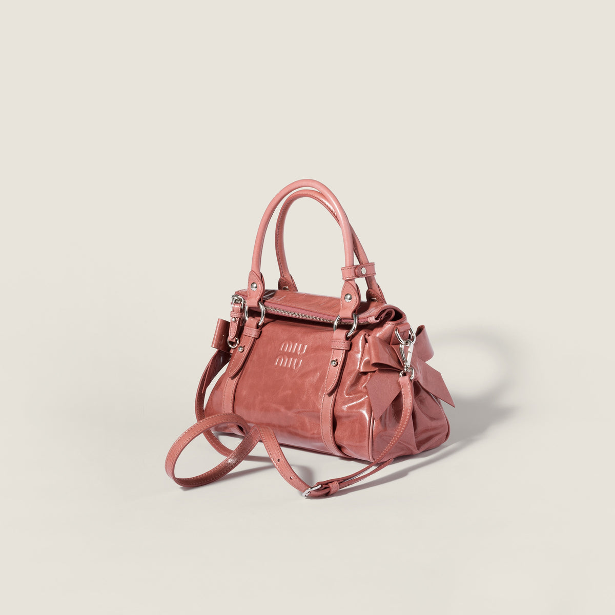 Miu Miu borsa a mano in pelle lucida