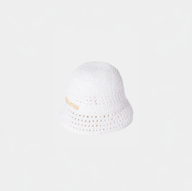 cappello in crochet Miu Miu