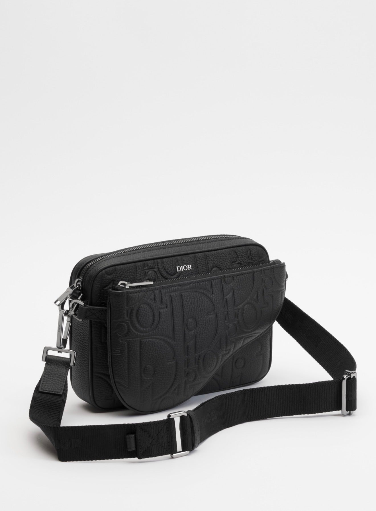 Triple Pouch Saddle