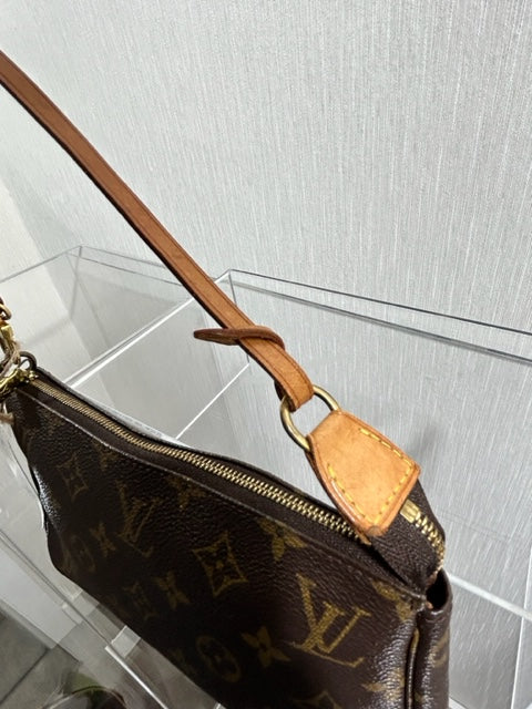 Pochette Accessories Louis Vuitton