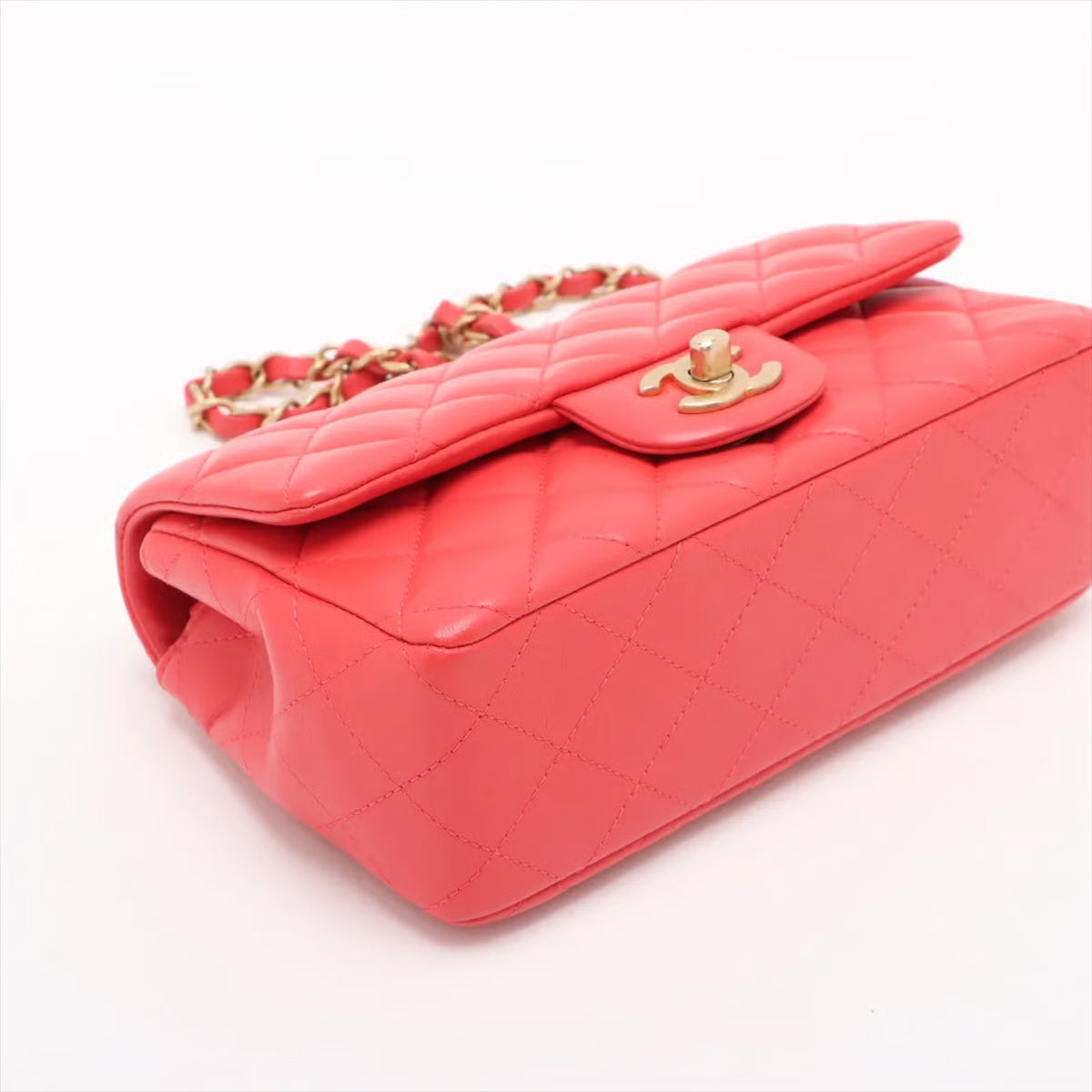Chanel Mini Matelasse 20 Lambskin Single Flap Single Chain Bag